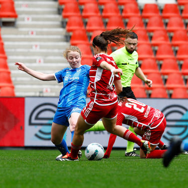 STANDARD VS GENK