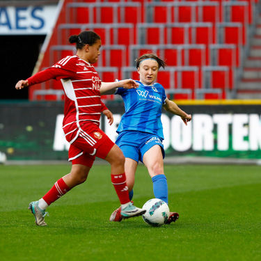 STANDARD VS GENK